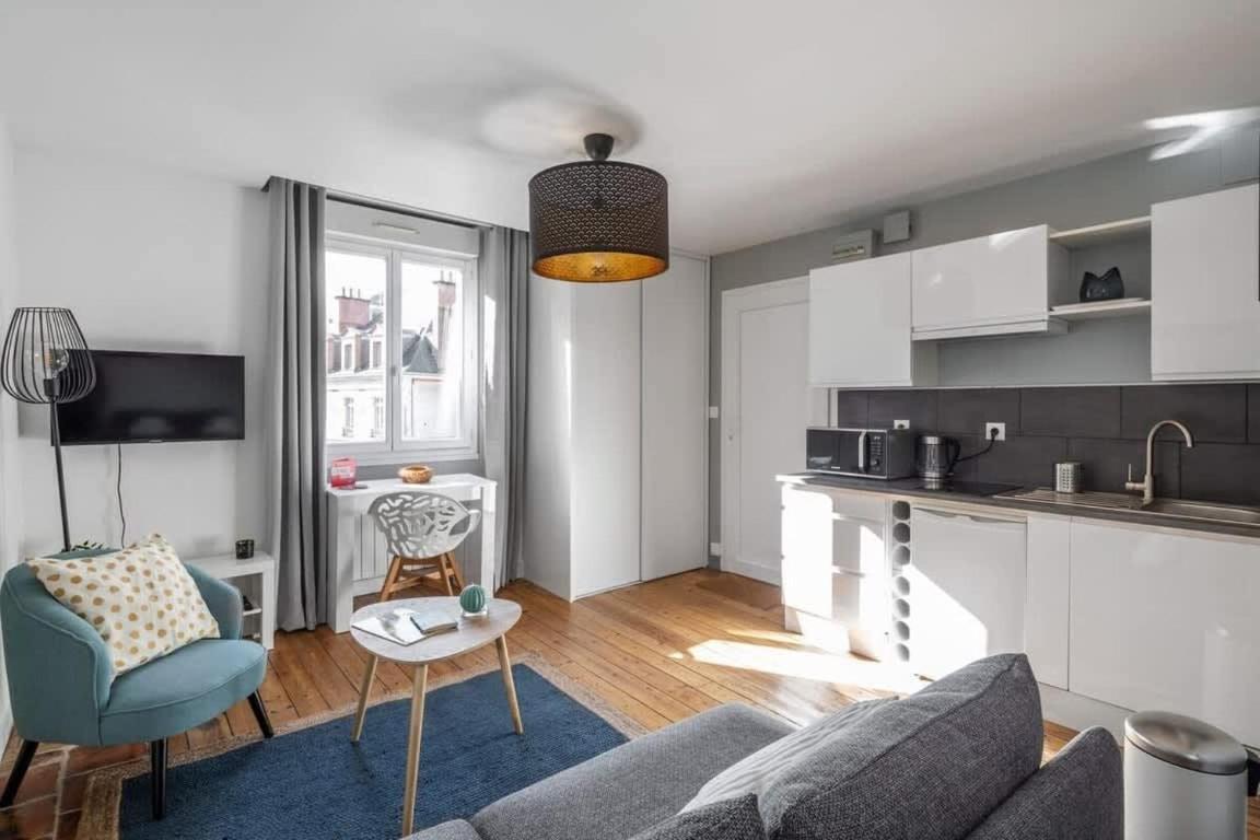 Le Descartes Emplacement Ideal - Gare Centre Ренн Экстерьер фото
